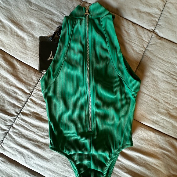 Ribbed, tank, cut out, snap button bodysuit. - Picture 6 of 8